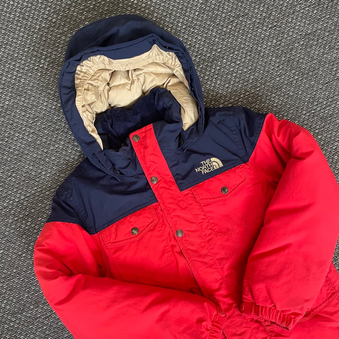 키즈 노스페이스 레드 구스다운 워크자켓 패딩(130) 상품이미지1