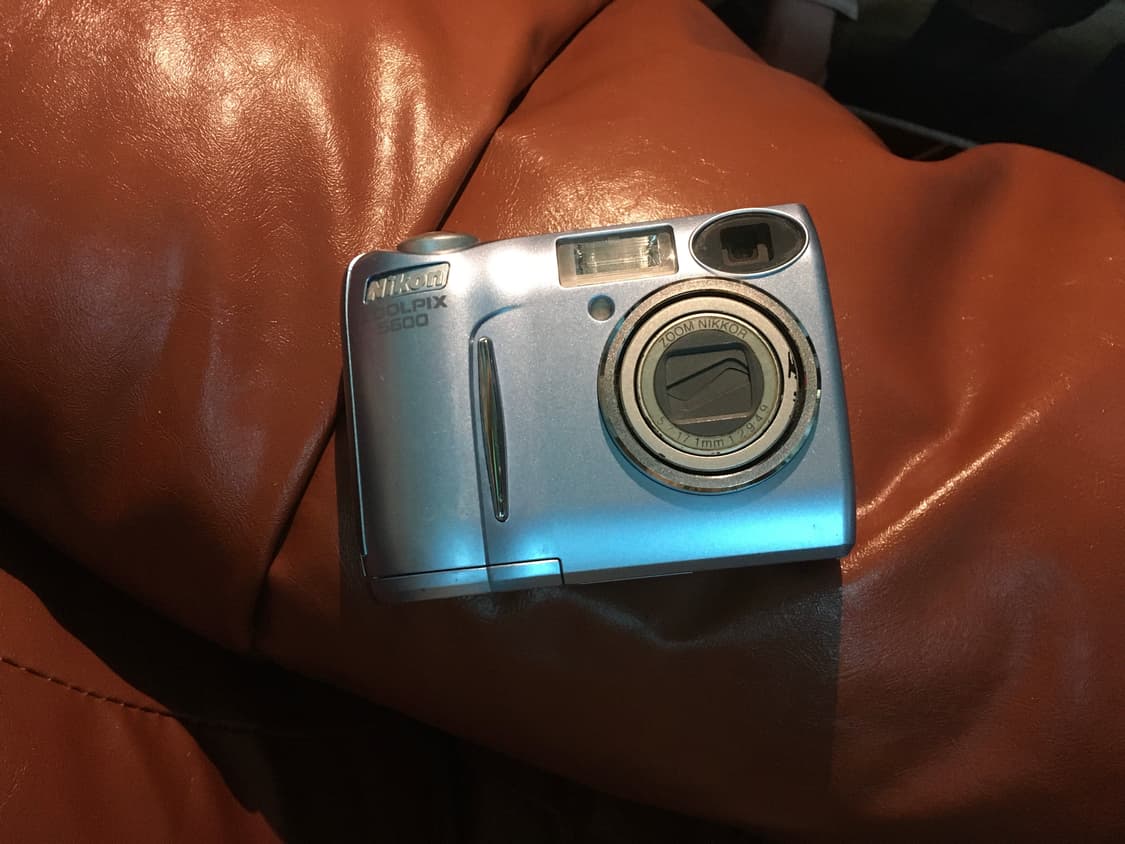 니콘 쿨픽스 5600 블루🩵 상품이미지1