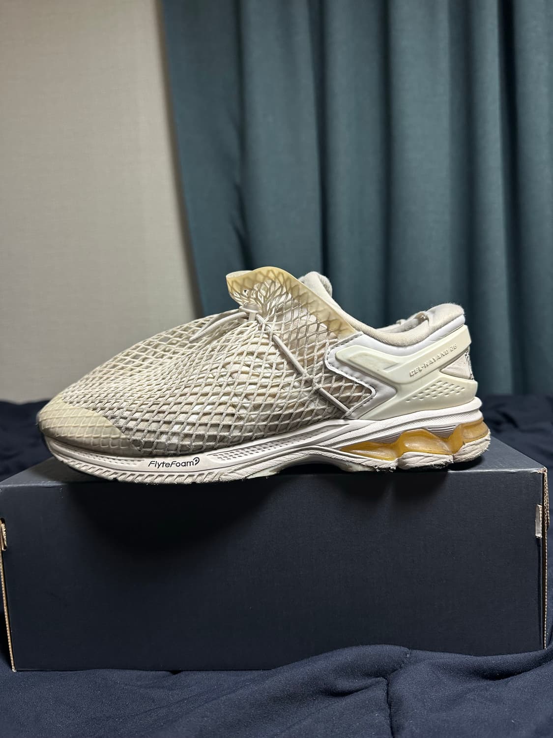 아식스 X 비비안 웨스트우드 젤 카야노 26 아이보리 색상 270mm 상품이미지9