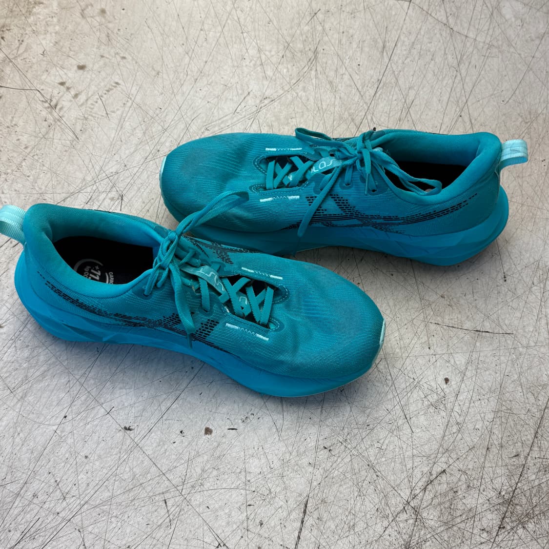 아식스 노바블라스트5 280사이즈 상품이미지3