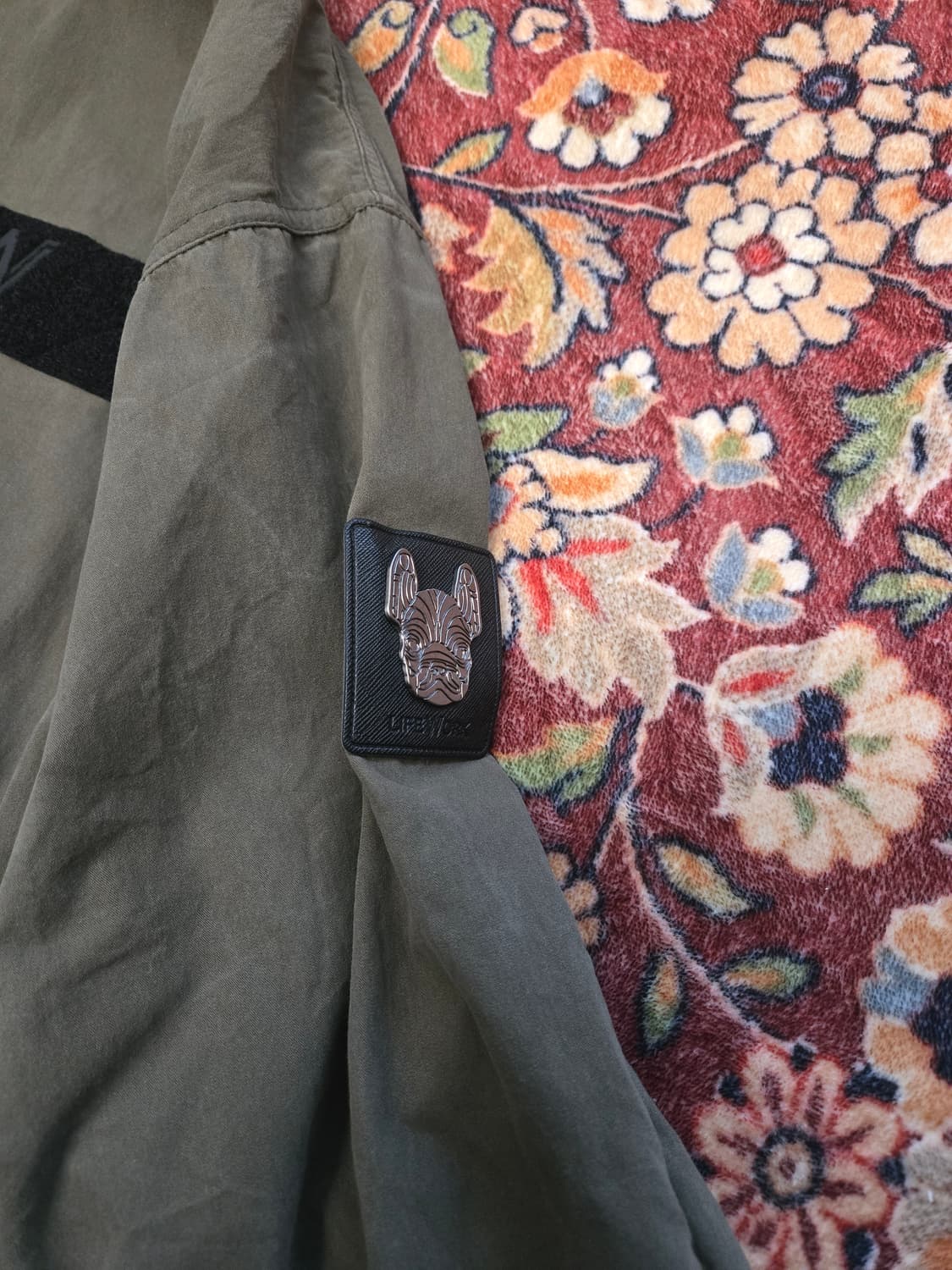 라이프워크 시그니처 로고 오버핏 야상 자켓 (M,공용)

 상품이미지3