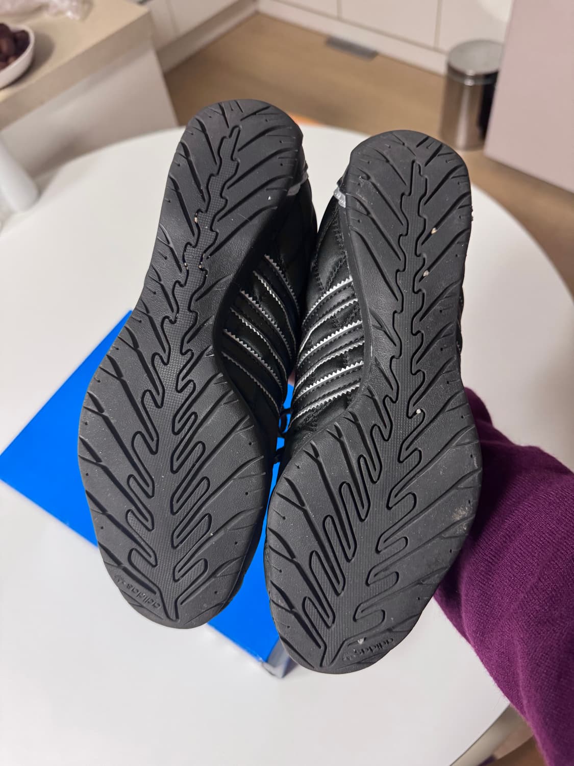 [235] 아디다스 아디레이서 로우 블랙 실버 메탈릭 상품이미지7