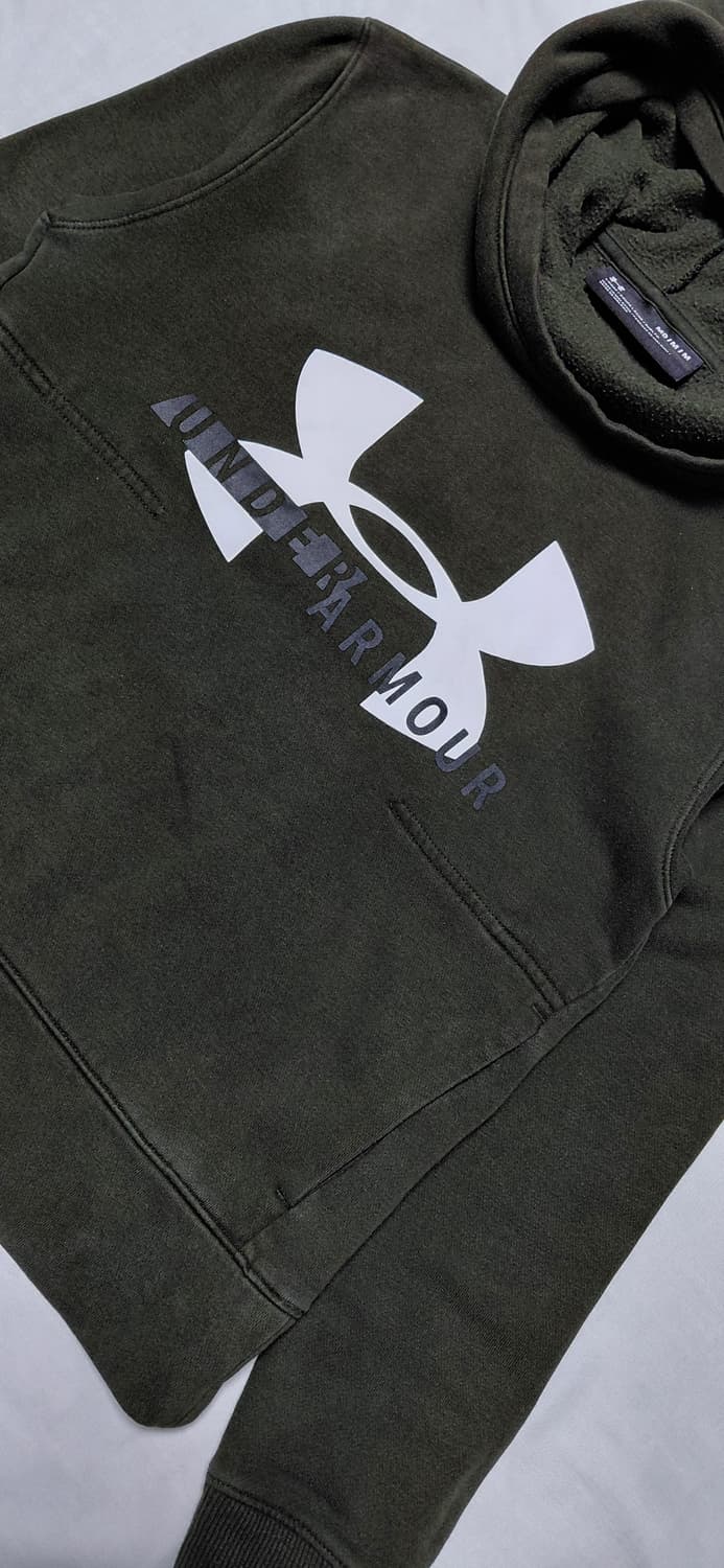 언더아머 카키색 후드티 MD (무료배송) 상품이미지3