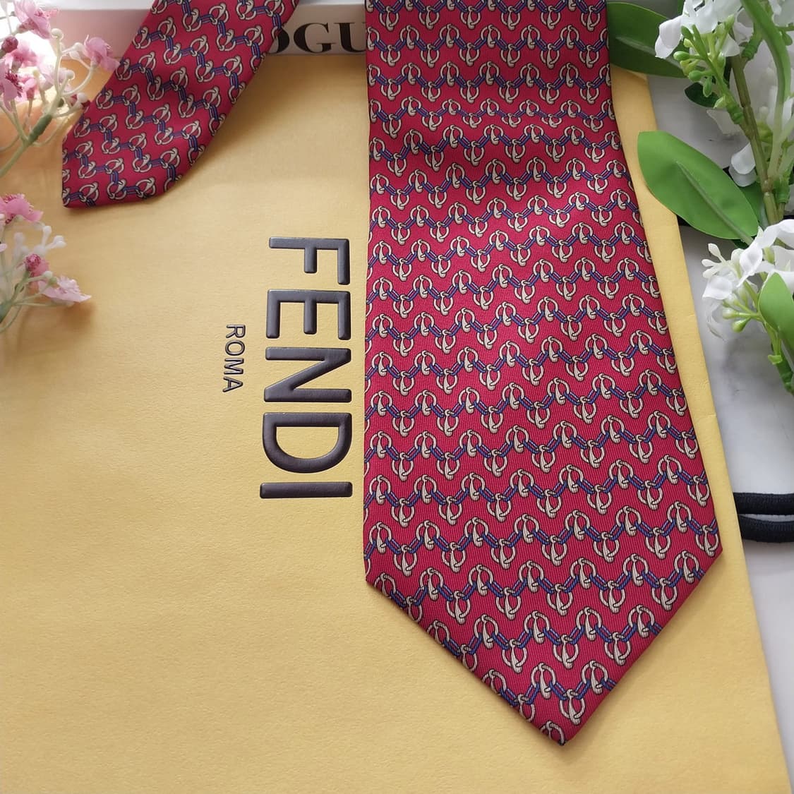 펜디 실크 레드 체인 패턴 넥타이 10cm A+등급 K1864
 상품이미지4