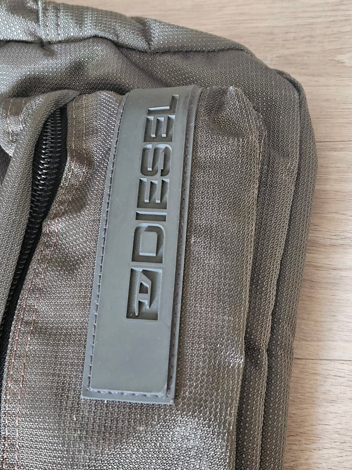 디젤 크로스백 상품이미지3