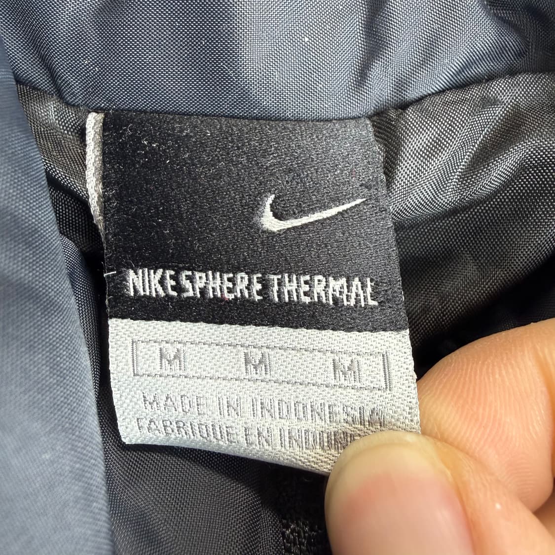 (무료배송)M) 나이키 올드스쿨 토탈90 누빔 패딩 벤치코트 블랙 상품이미지3