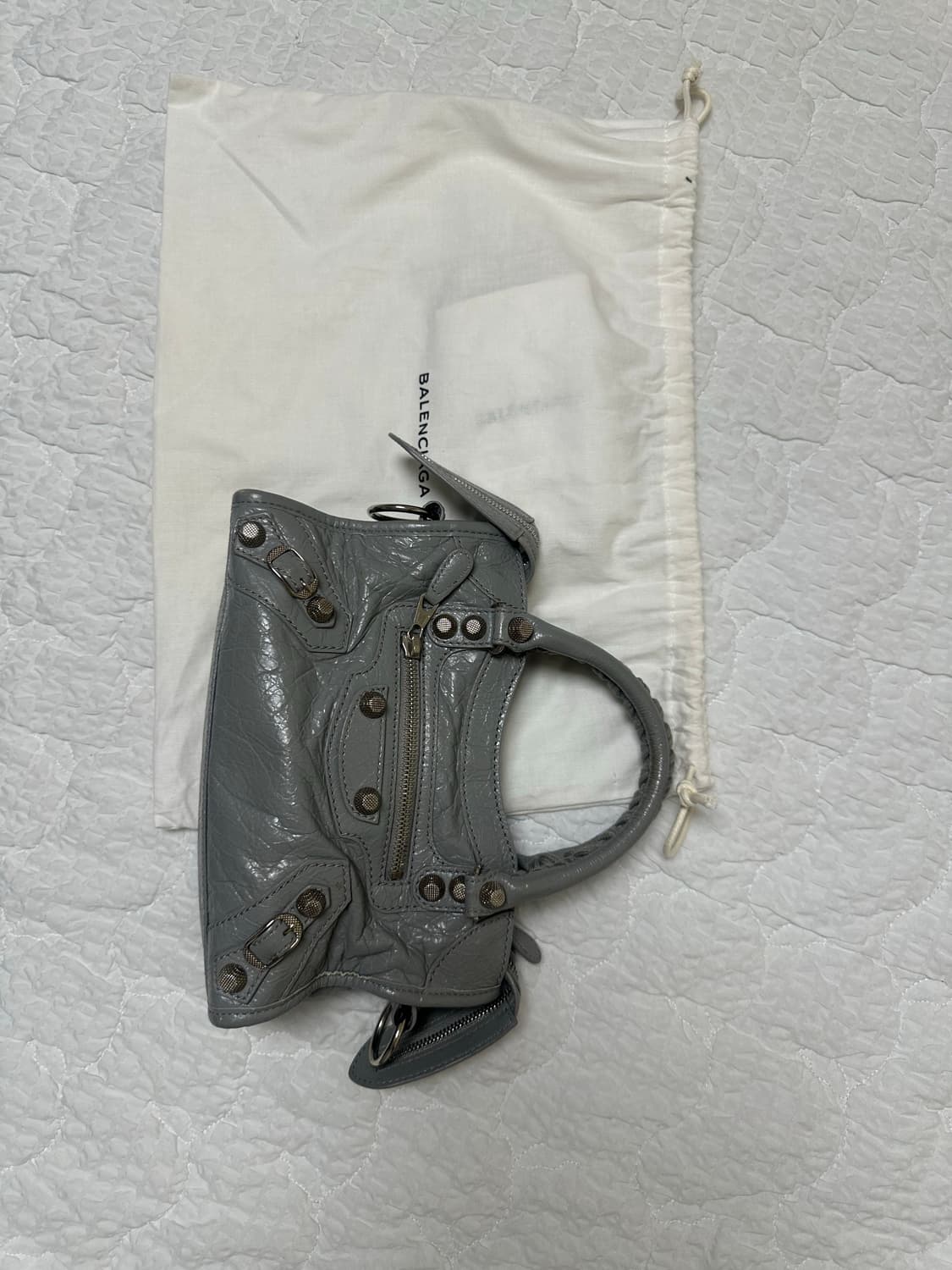 발렌시아가 모터백 그레이 은장 상품이미지1