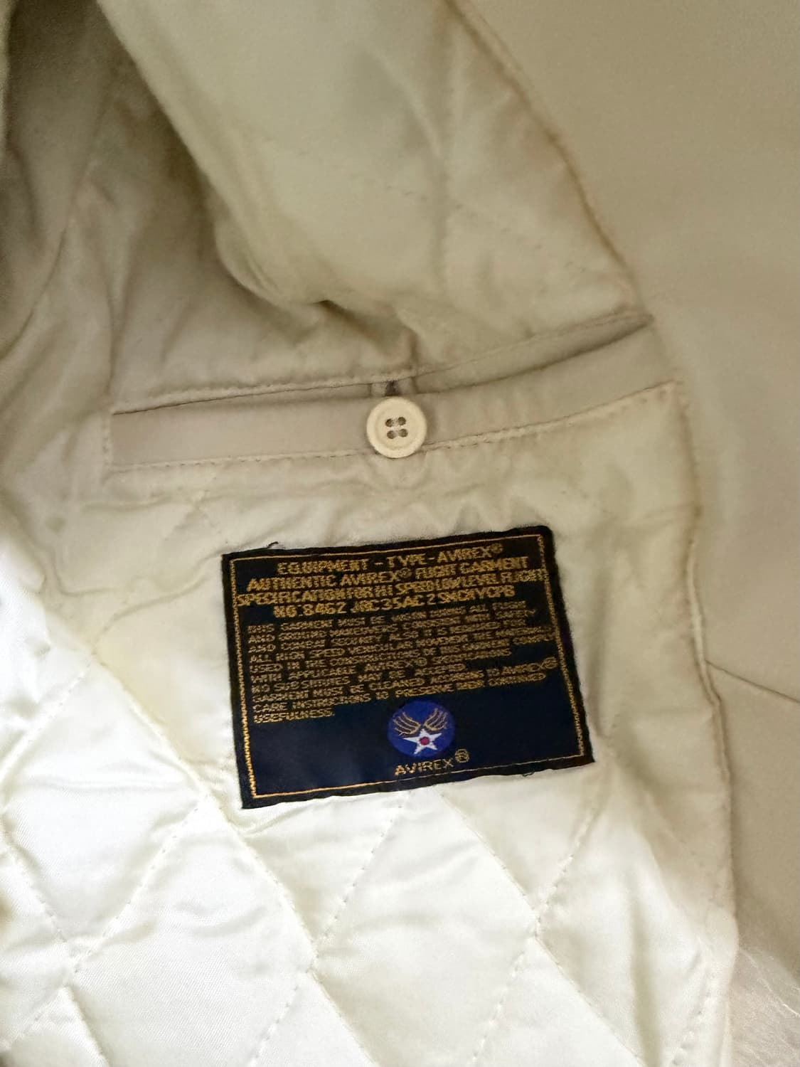 아비렉스 가죽자켓 화이트 m 상품이미지4