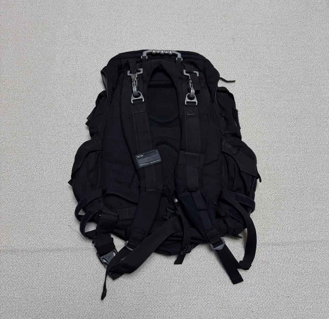 오클리 택티컬 메커니즘 백팩 상품이미지2