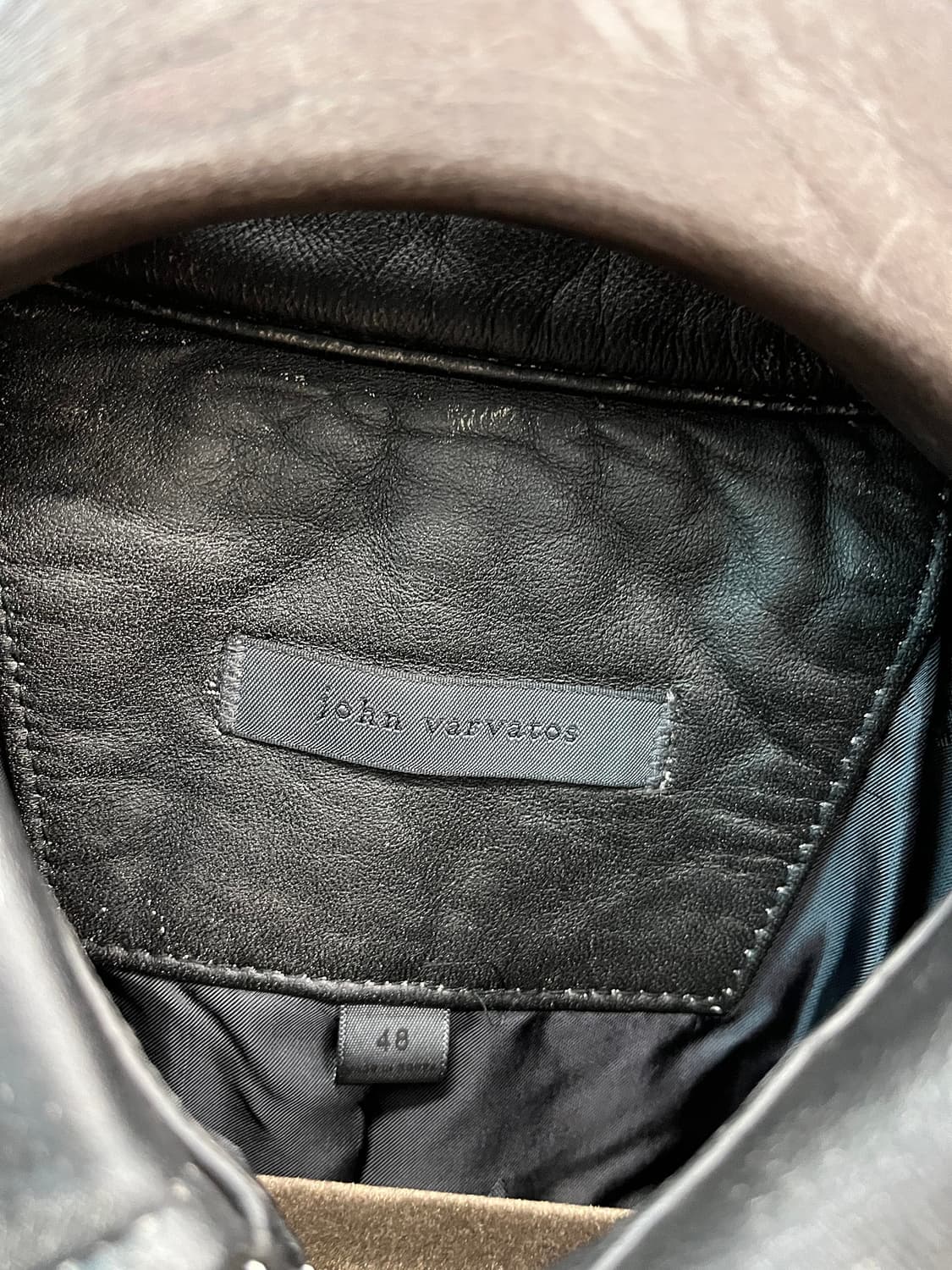 95) 존바바토스 24aw 가죽자켓  상품이미지4