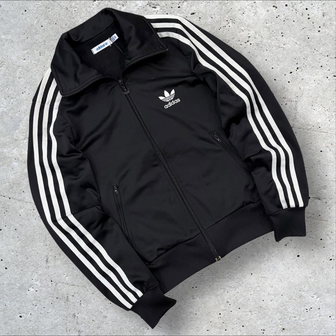 [85] 12s 아디다스 파이어버드 빅로고 트랙탑 져지 블랙 D314 상품이미지1