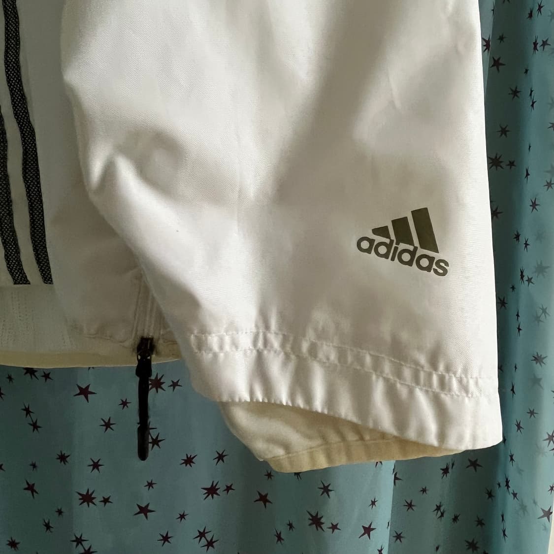 Adidas 화이트 바람막이 상품이미지2