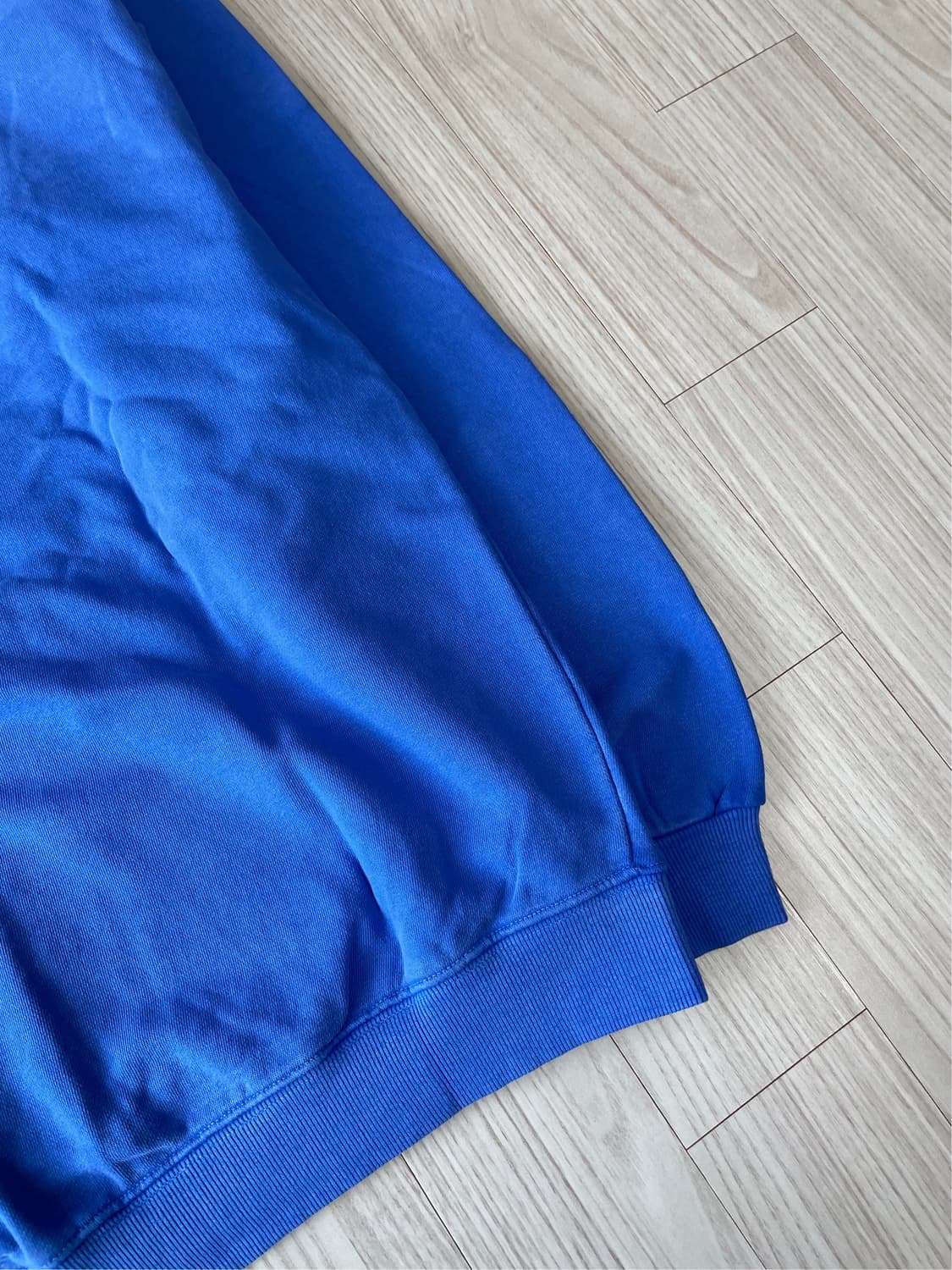 [새상품] 아이앱 피그먼트 후드 로얄 블루 상품이미지3