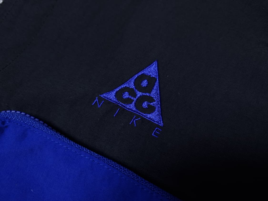 [무료배송][M/95]나이키 ACG 남성용 베스트 블랙 다크 비트룻 상품이미지5