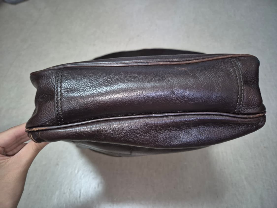 바나나 리퍼블릭 리얼레더 크로스백/cow leather 상품이미지7