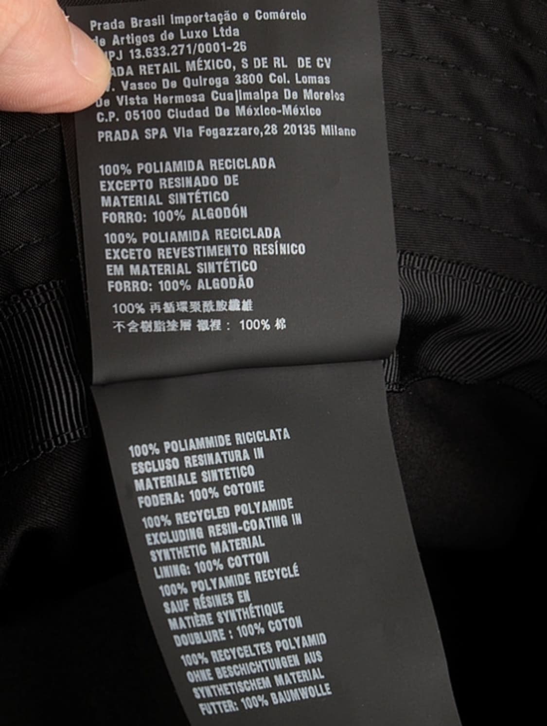 프라다 리 나일론 버킷 햇 상품이미지6