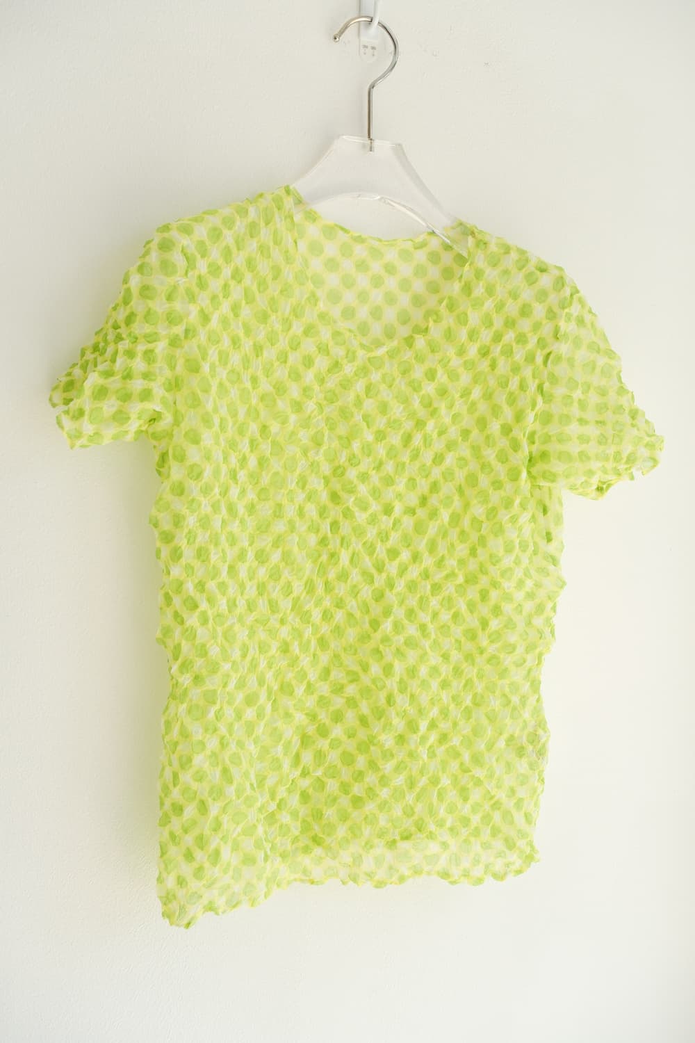 Wrinkled lime green dot top 상품이미지5