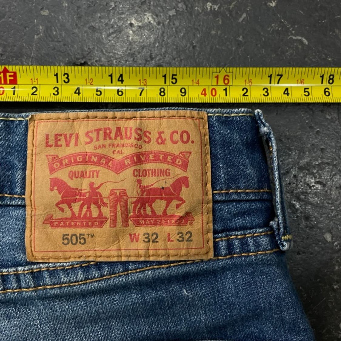 32 리바이스 505 청바지  상품이미지9
