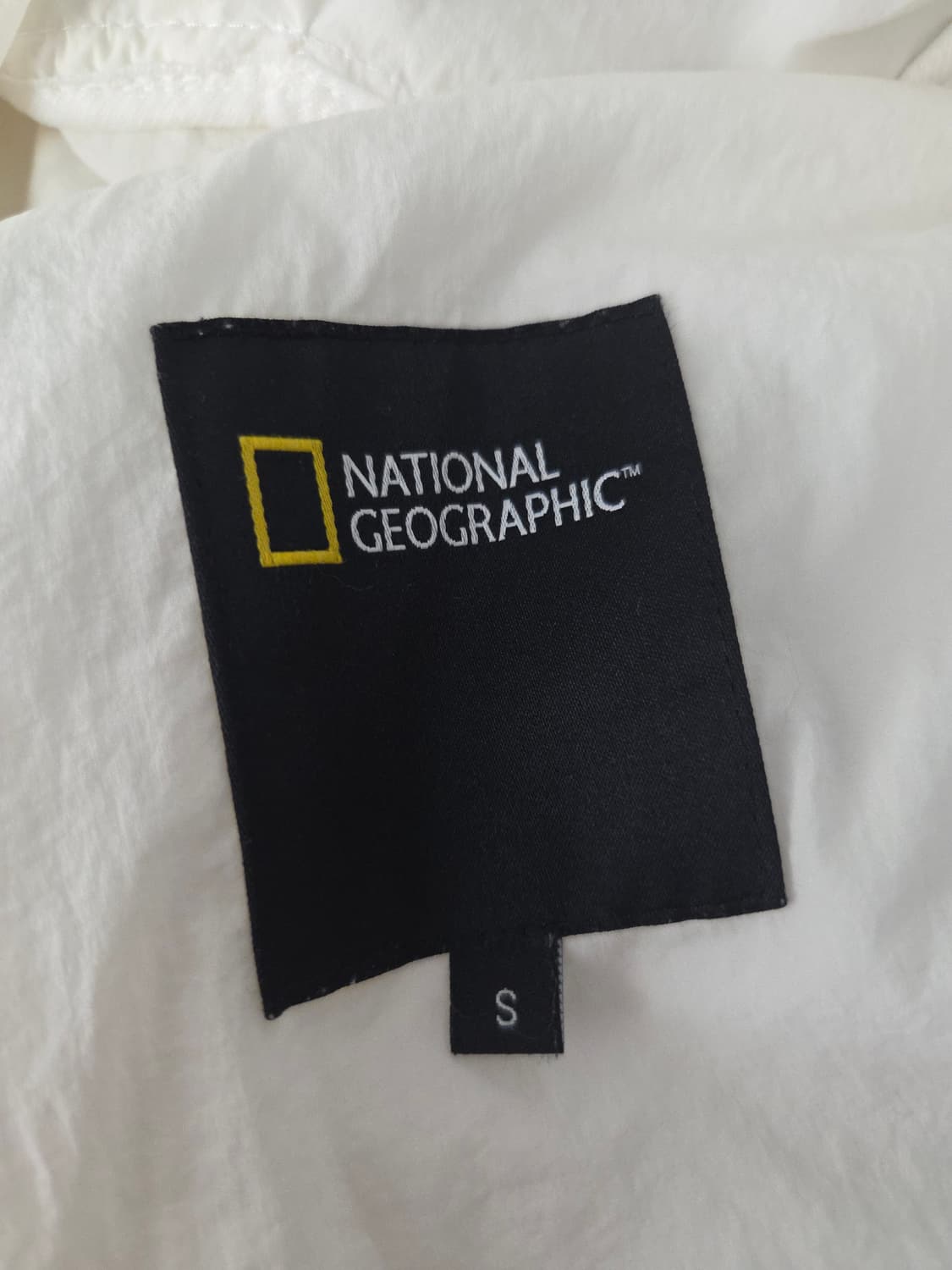 National Geographic 내셔널지오그래픽 경량 후드 바람막이 상품이미지9