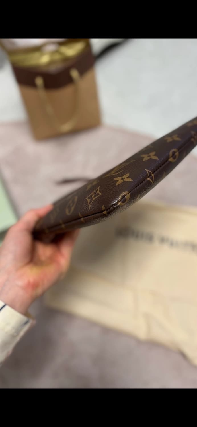 루이비통 파우치 클러치백 핑크 풀구성 상품이미지8