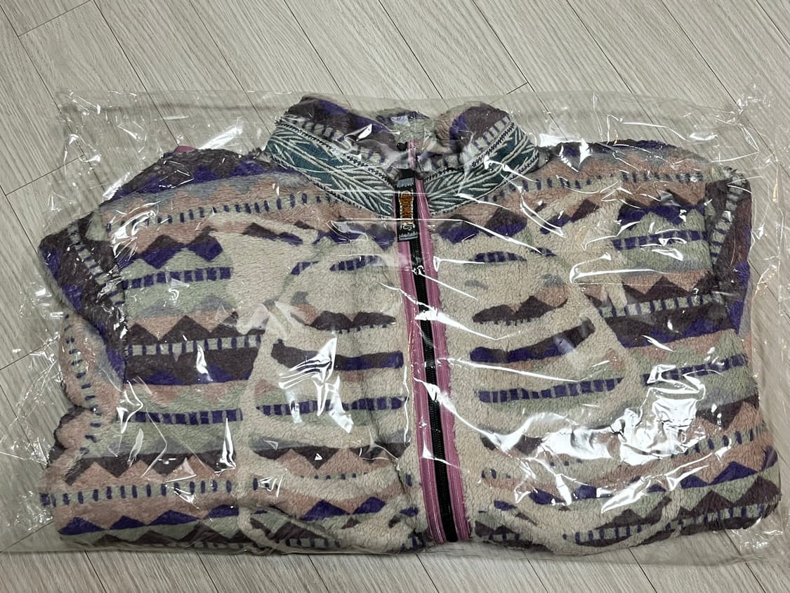 캐피탈 본 후리스 상품이미지1