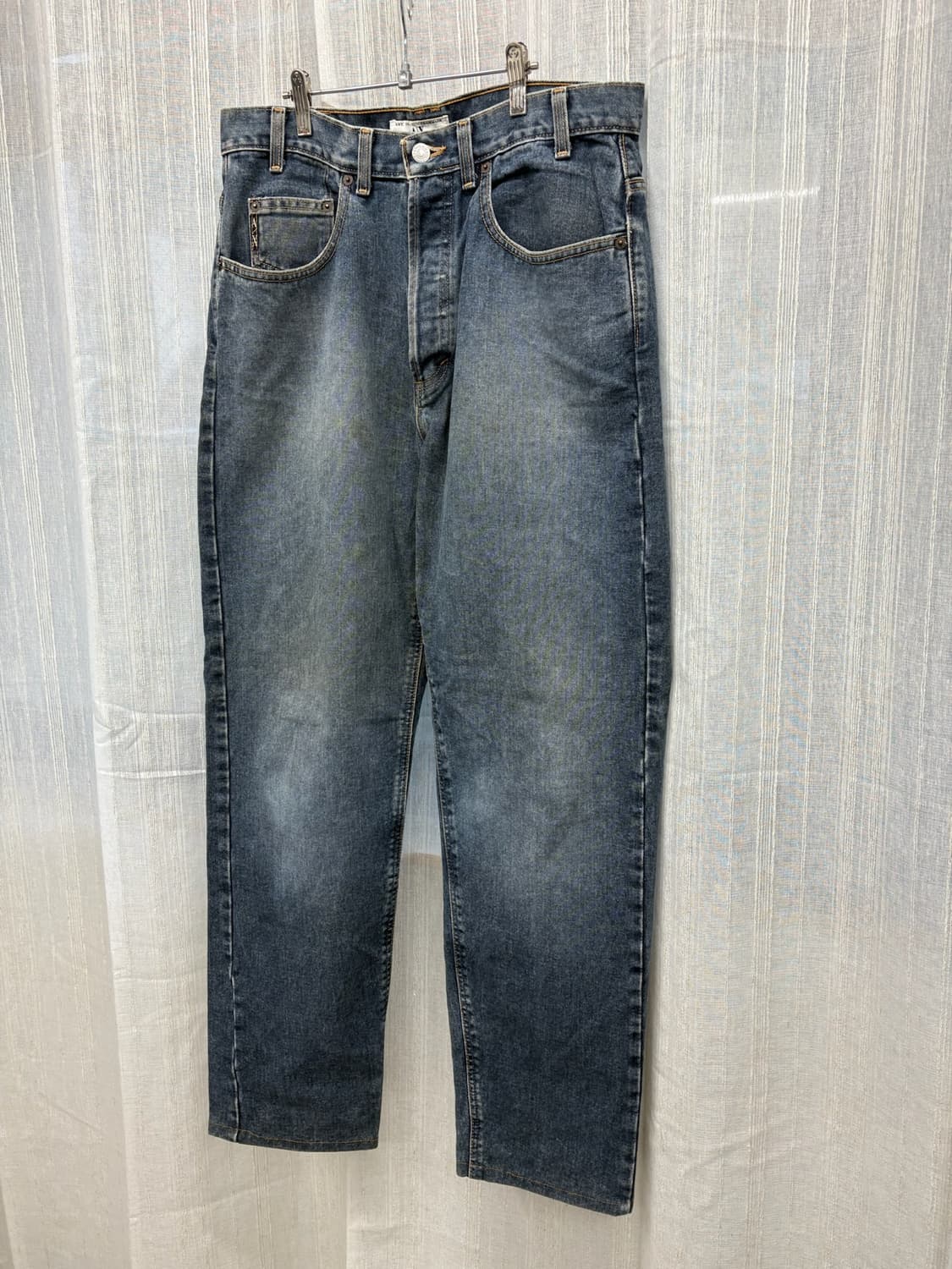 아르마니 익스체인지 AX 릴랙스드 핏 워싱 데님 팬츠 상품이미지5