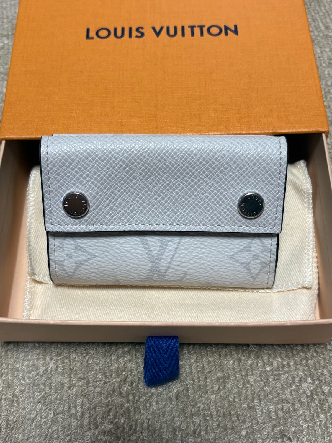 루이비통 안타르티카 트라이 폴드 지갑 상품이미지2