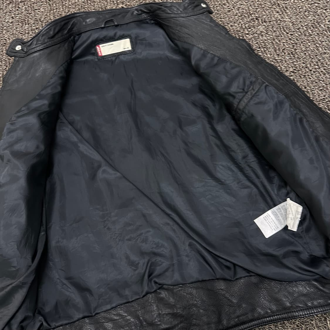 [새상품] 리바이스 양가죽 라이더 자켓 블랙 L 상품이미지8