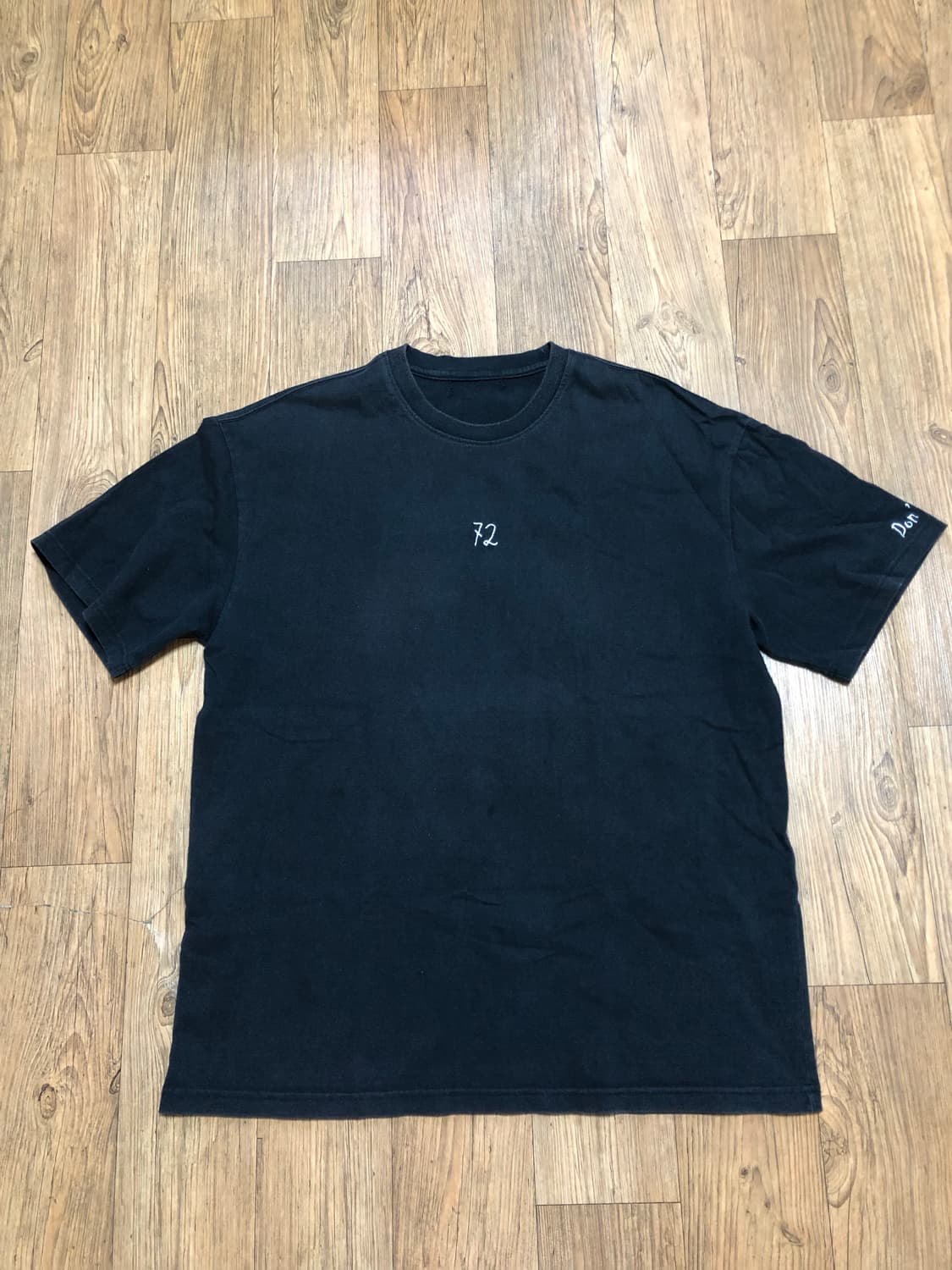 꼼파뇨 반팔티 상품이미지1