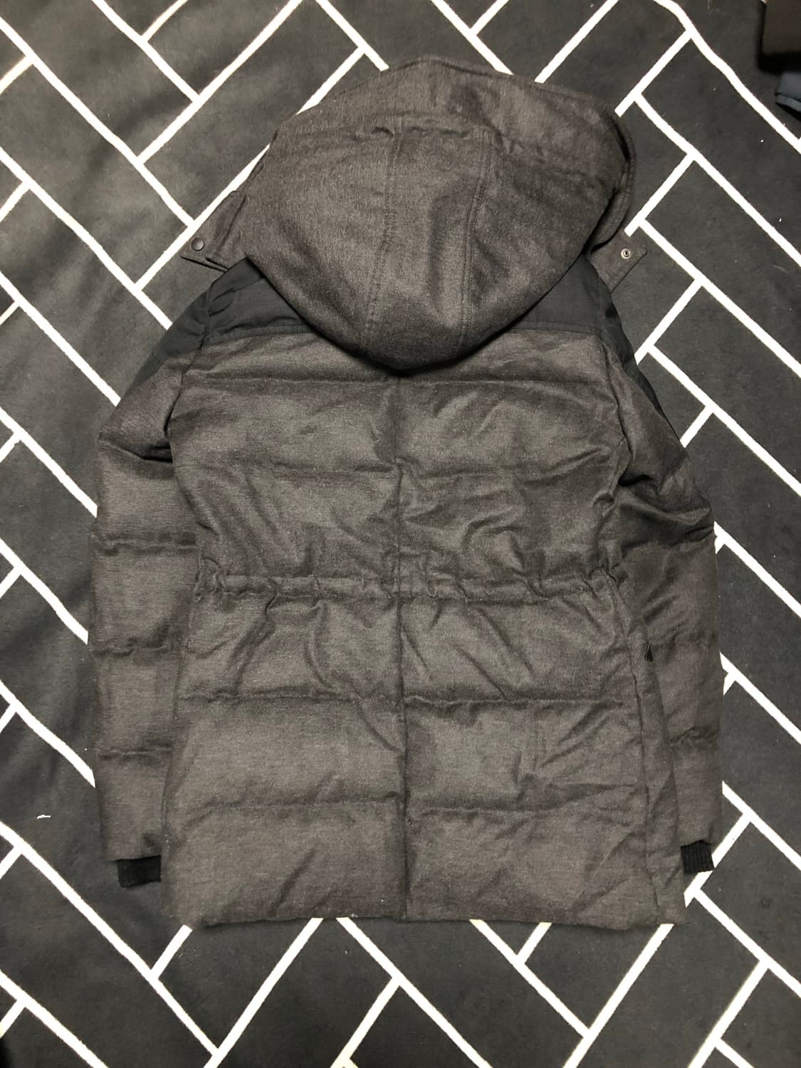 (횡재가)솔리드옴므 우영미 후드구스패딩/몽클레어스톤프라다톰포드톰브라운 상품이미지7