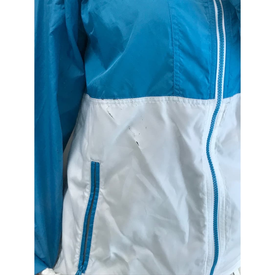 노스페이스 트레이닝 바람막이 L 상품이미지2