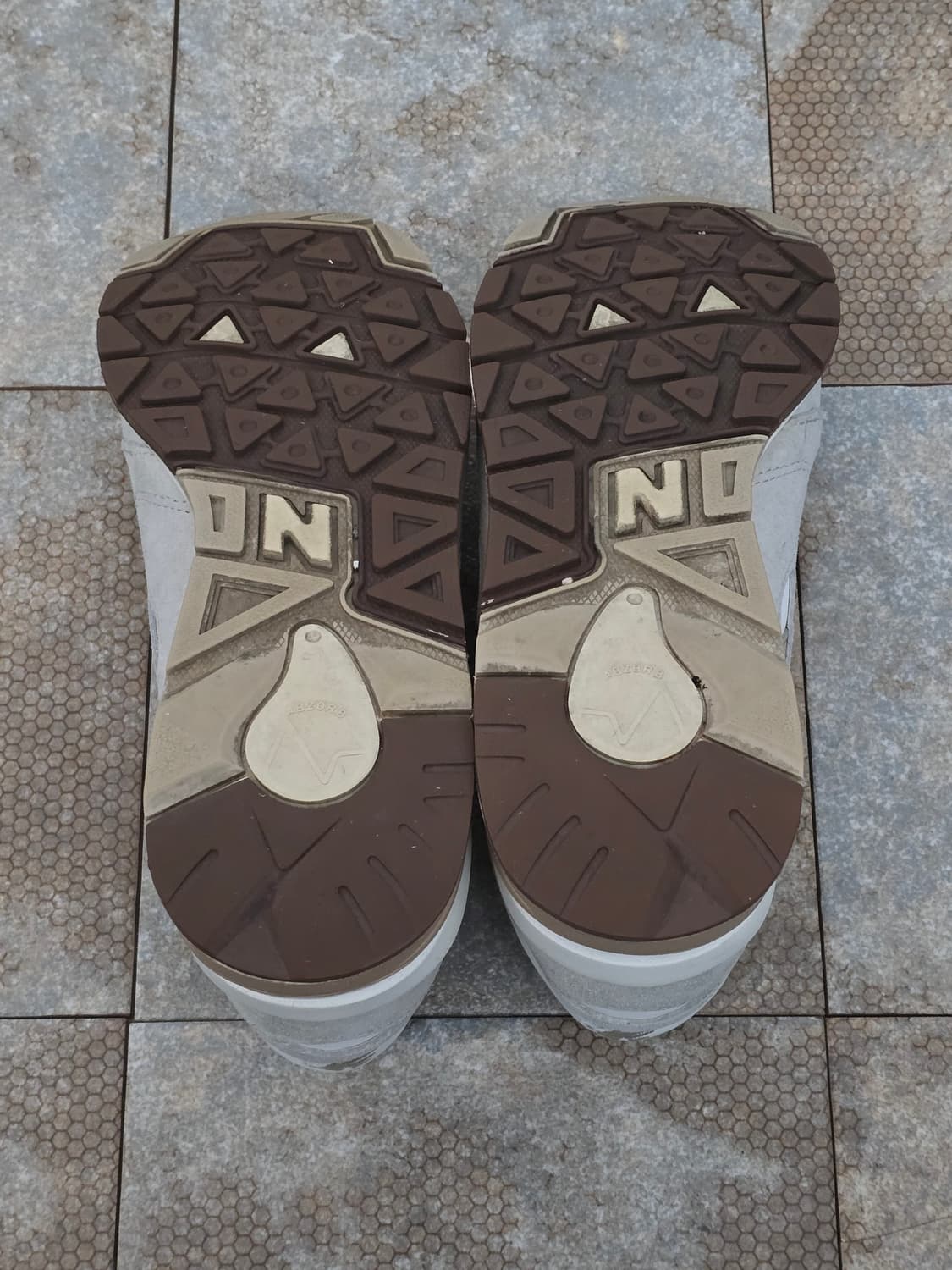 (255)뉴발란스 1600 그레이지 팩  상품이미지10