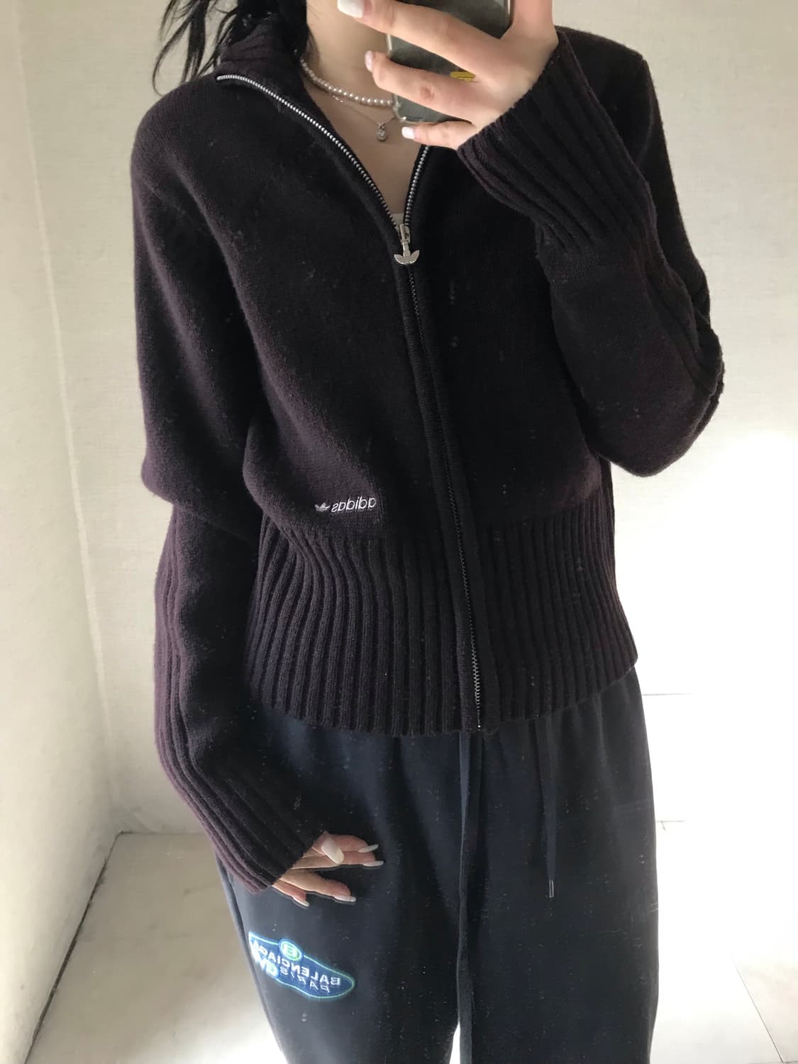 아디다스00s 버건디브라운 니트집업 상품이미지3