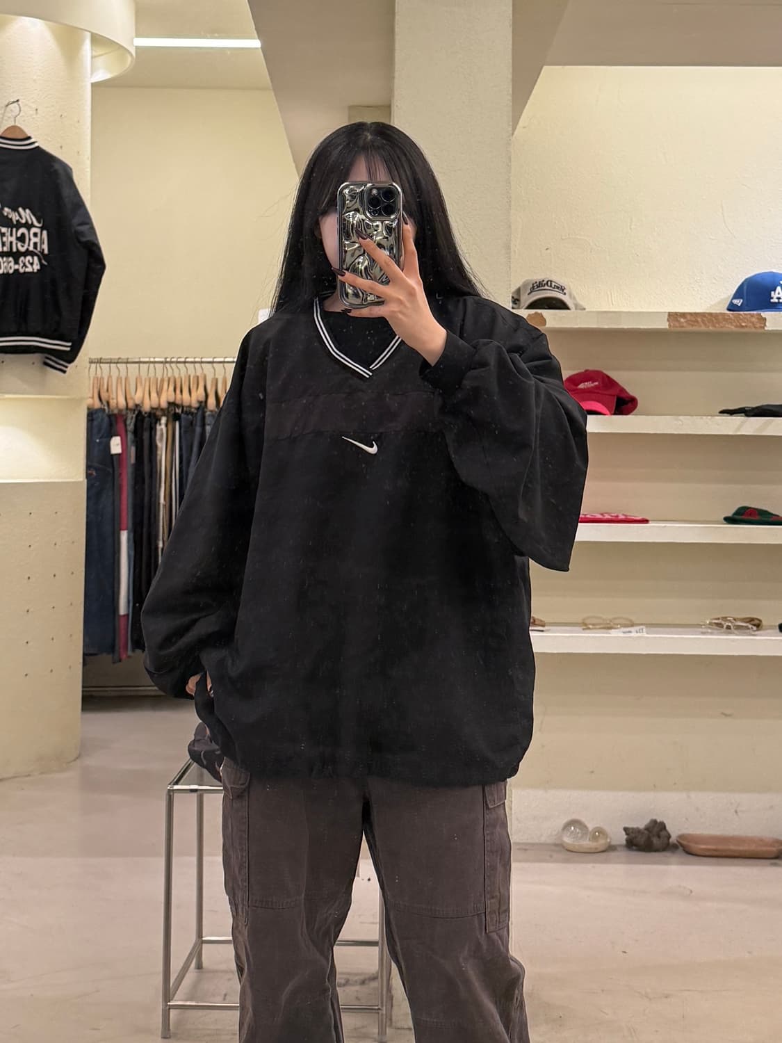 나이키 빈티지 스우시 브이넥 웜업 U1688 상품이미지1