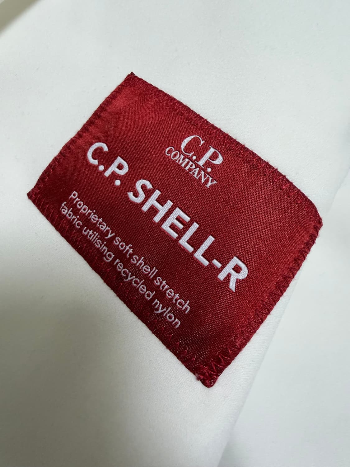 C.p 컴퍼니 쉘 R 고글 자켓 거즈 화이트 23ss 상품이미지5