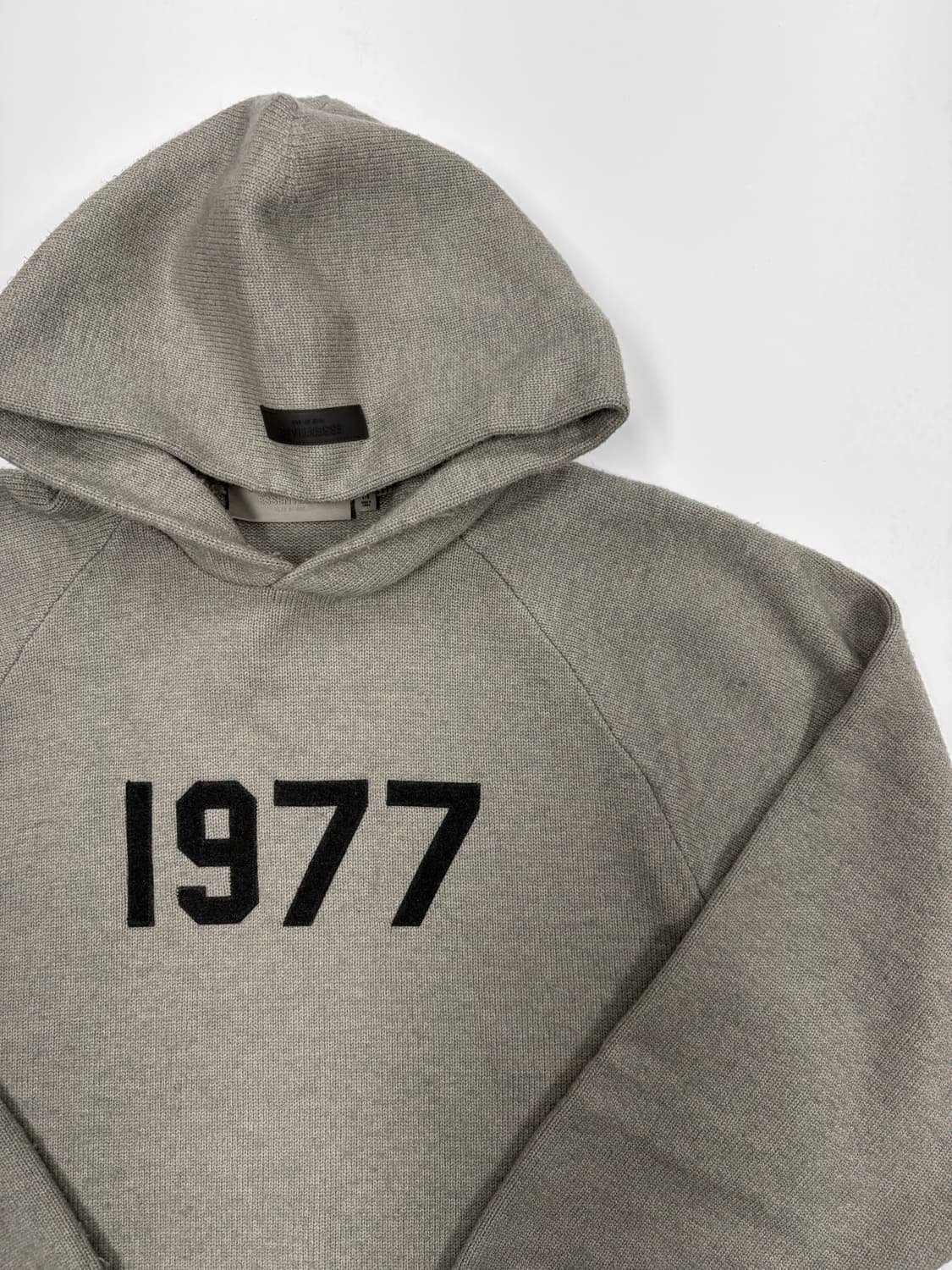 에센셜 그레이 니트 후드 상품이미지3