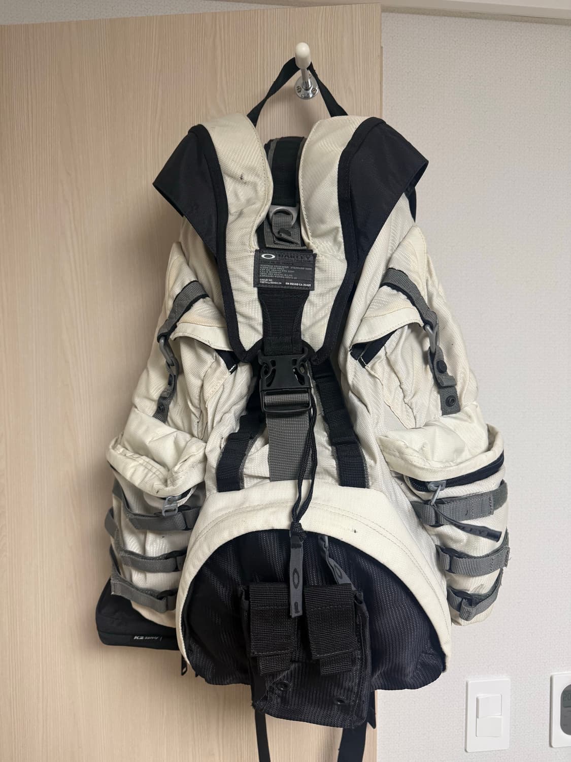 오클리 00s 백팩 상품이미지1