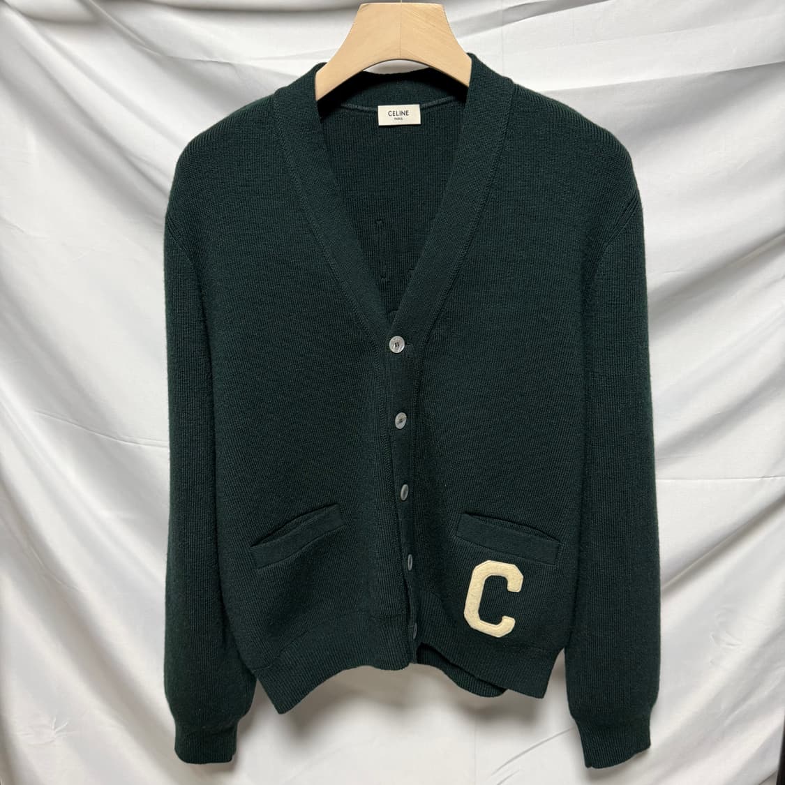 [S+급/L] 셀린느 울 컬리지 로고 가디건 그린 상품이미지1
