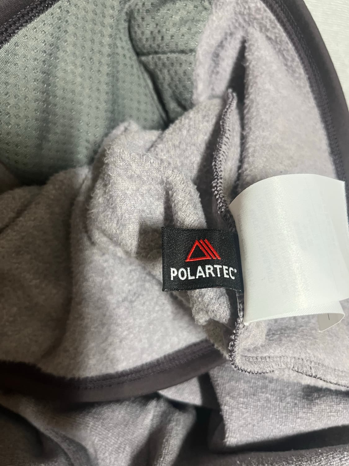 아크테릭스 집업 상품이미지8