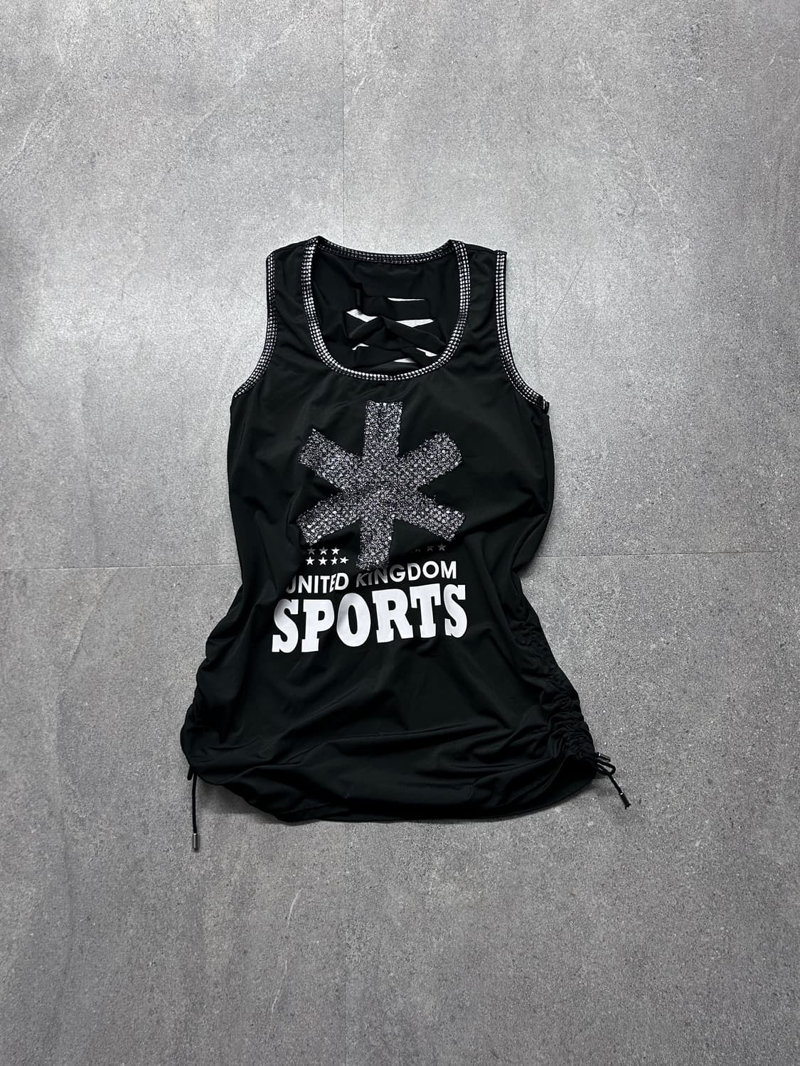 핫픽스 트림 컷아웃 셔링 슬리브리스 상품이미지4