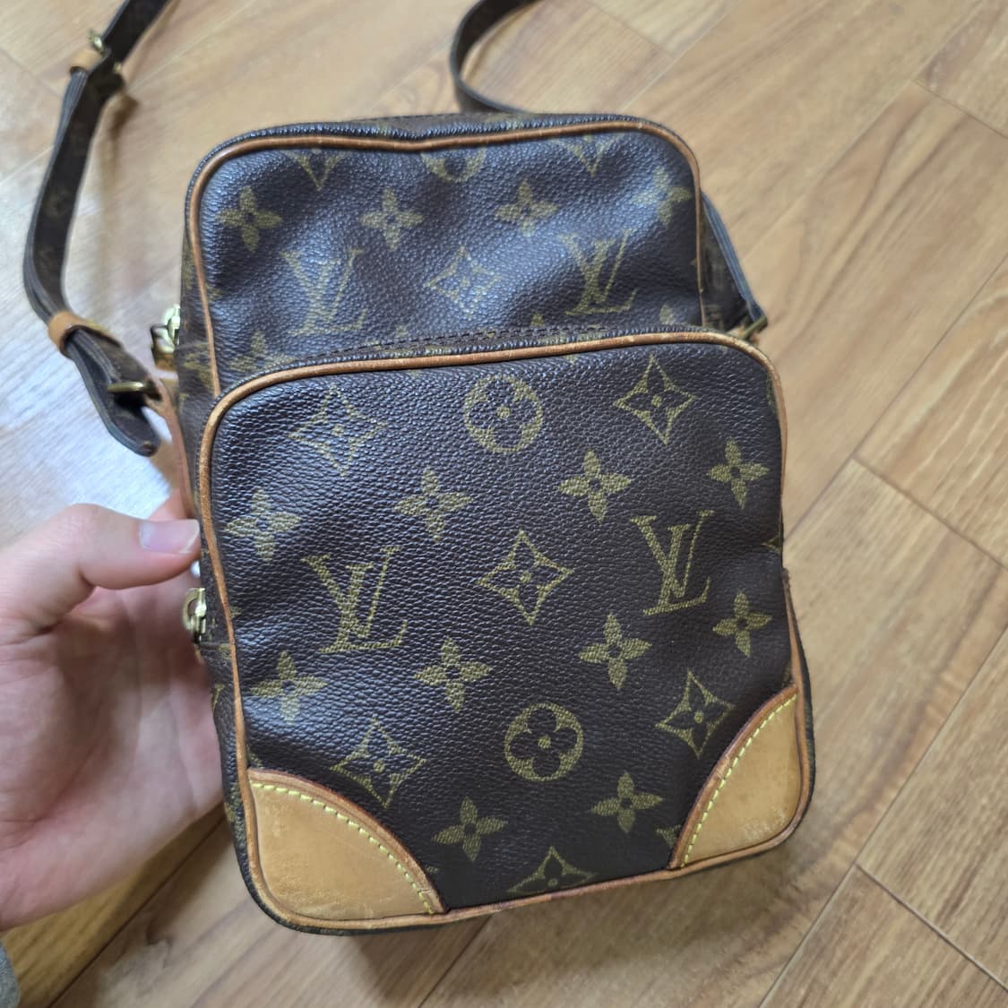 루이비통 가방 크로스백 아마존 상품이미지2