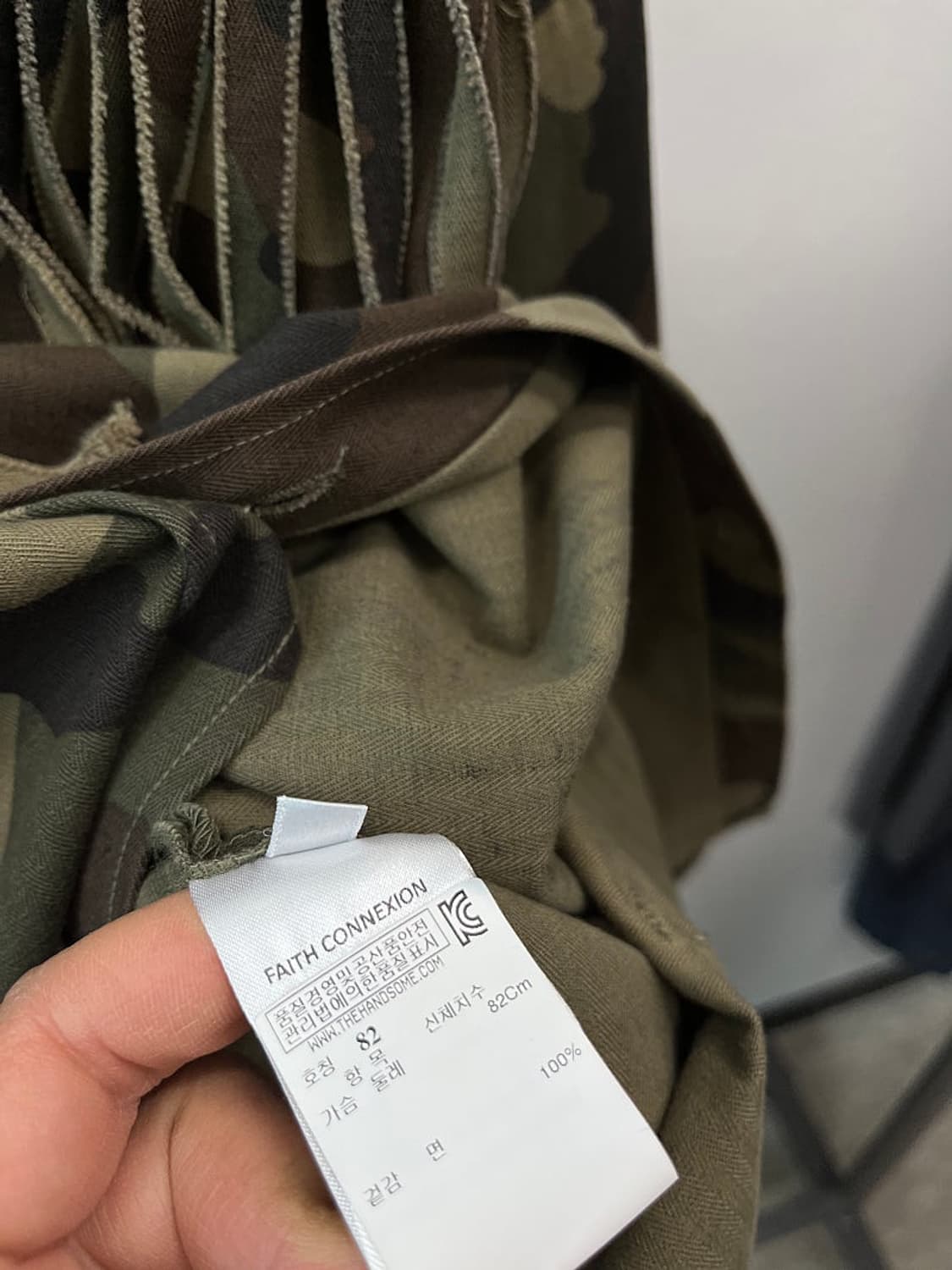 여) 페이스커넥션 카모플라쥬 프린지 야상 상품이미지7