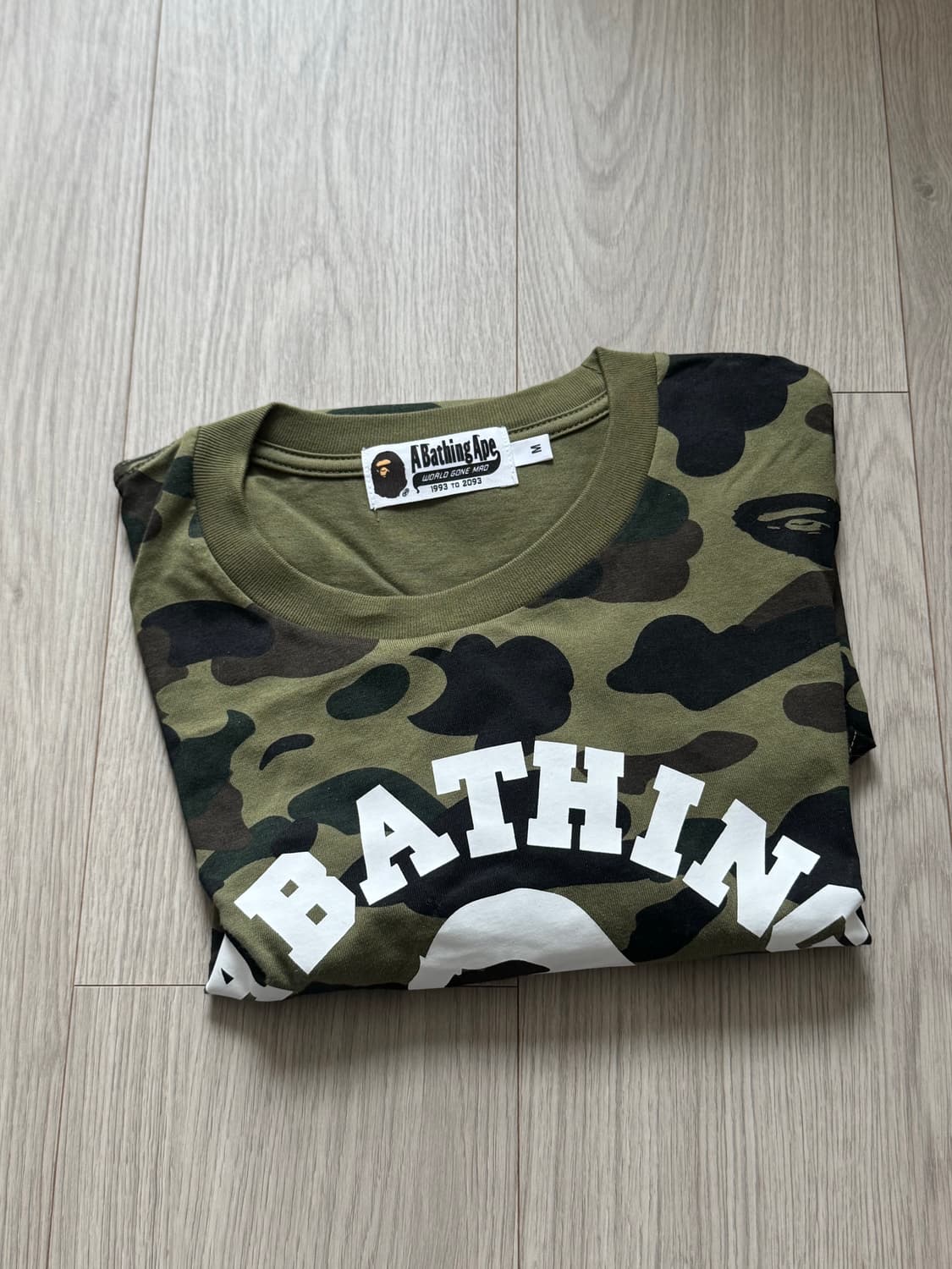 베이프 퍼스트 카모 컬리지 롱슬리브 티셔츠 그린 상품이미지2