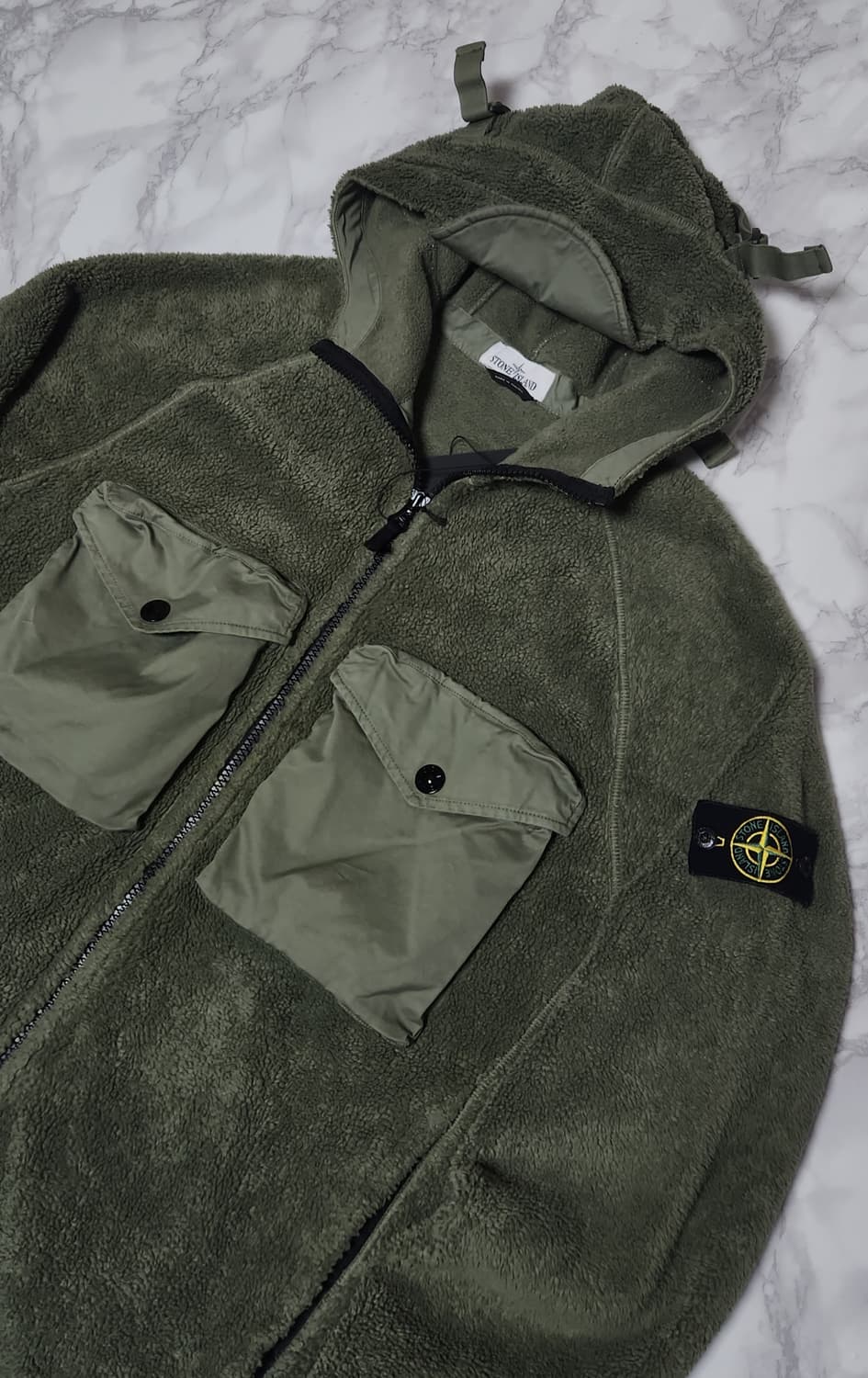 새상품 스톤아일랜드 21FW 후리스 카키 자켓 상품이미지4