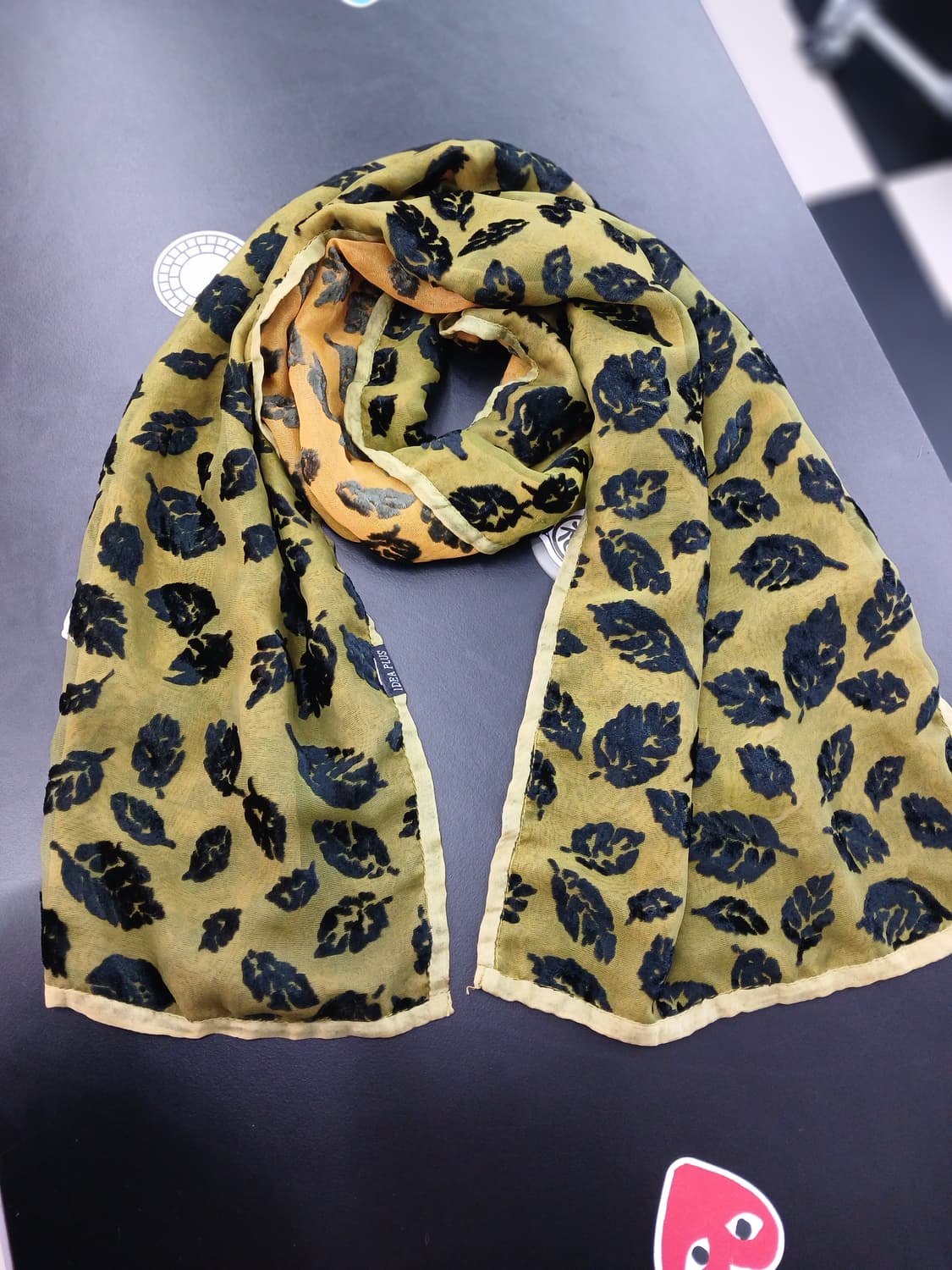 IDEA PLUS 모리걸 나뭇잎 스카프 상품이미지1