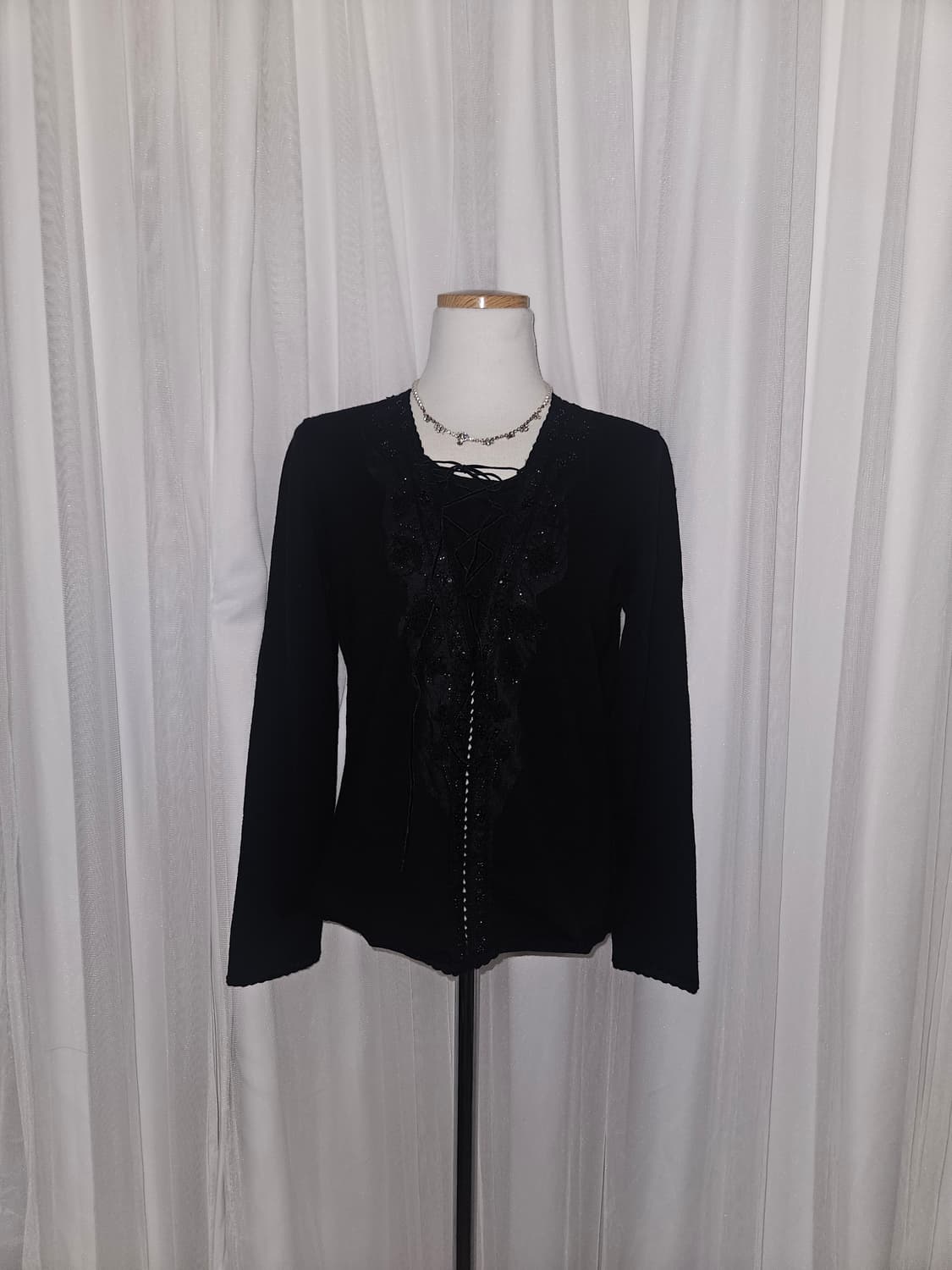 totsuka 블랙 플라워 비즈 니트 상품이미지1