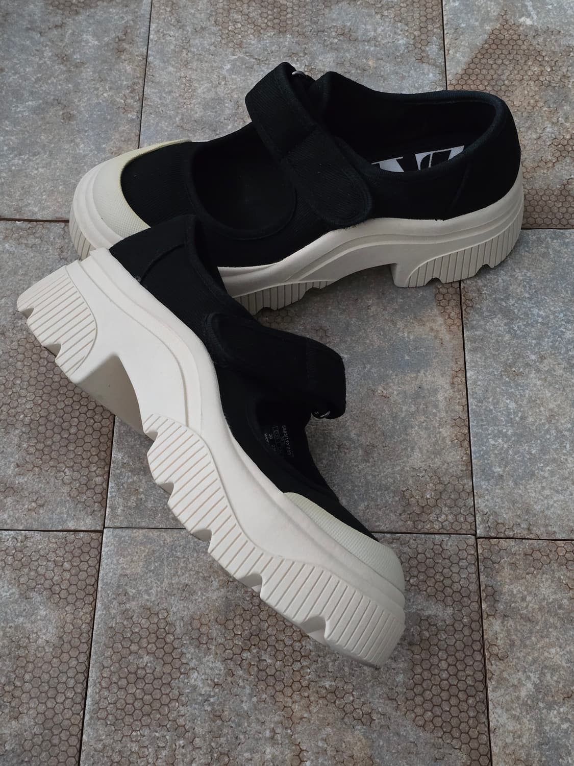 (235)자라 트랙솔 스포티 메리 제인 플랫 슈즈 상품이미지8