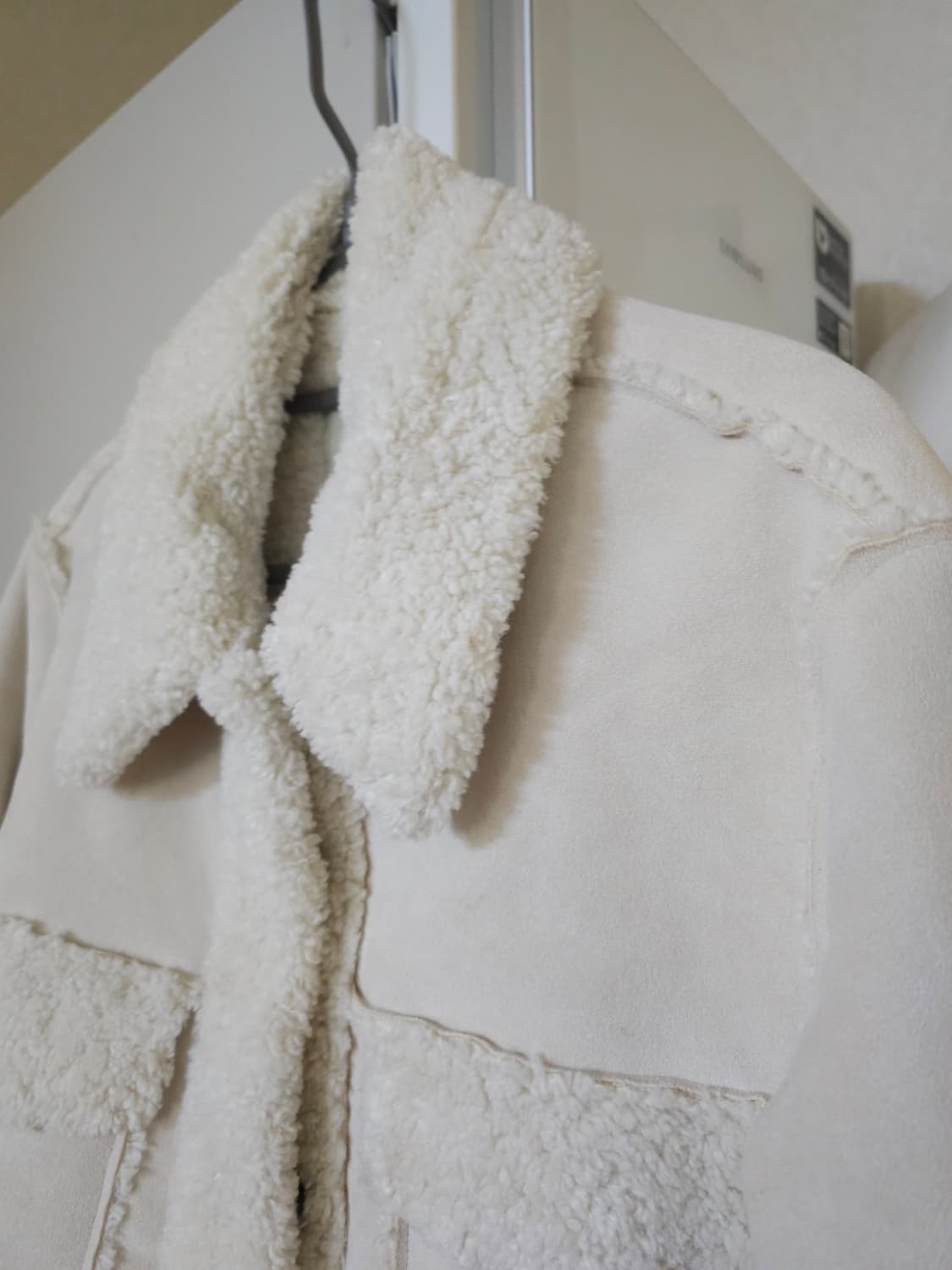 WANT  크롭 무스탕 아이보리 상품이미지2