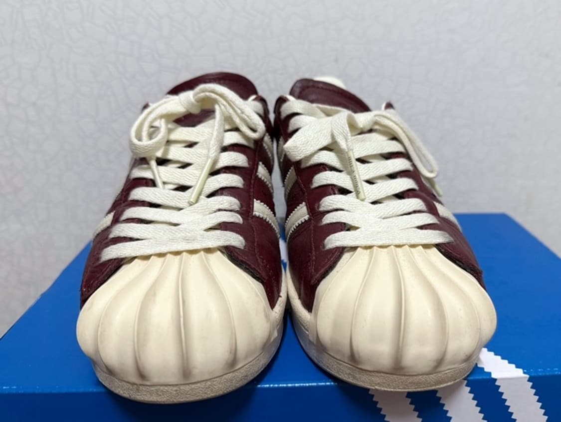 아디다스X떠그클럽 슈퍼스타 빈티지 판매합니다. [버건디/260mm] 상품이미지3
