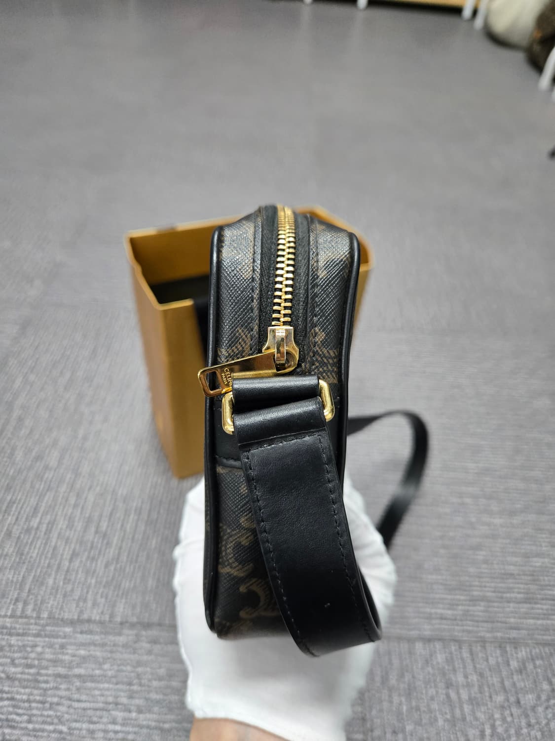 [특가][정품] 셀린느 트리오페 메신저백 상품이미지3